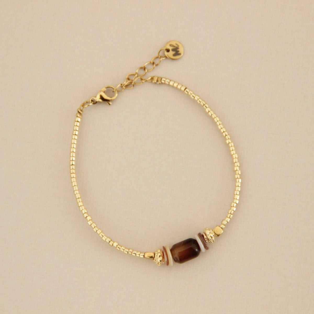 Pulsera Malo de ágata y cuentas doradas