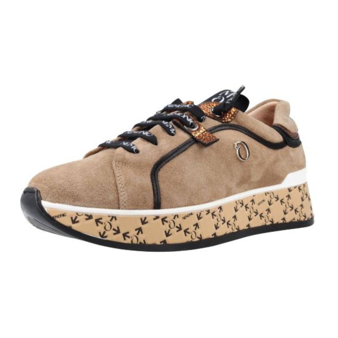 Zapatillas NEMONIC MARRÓN