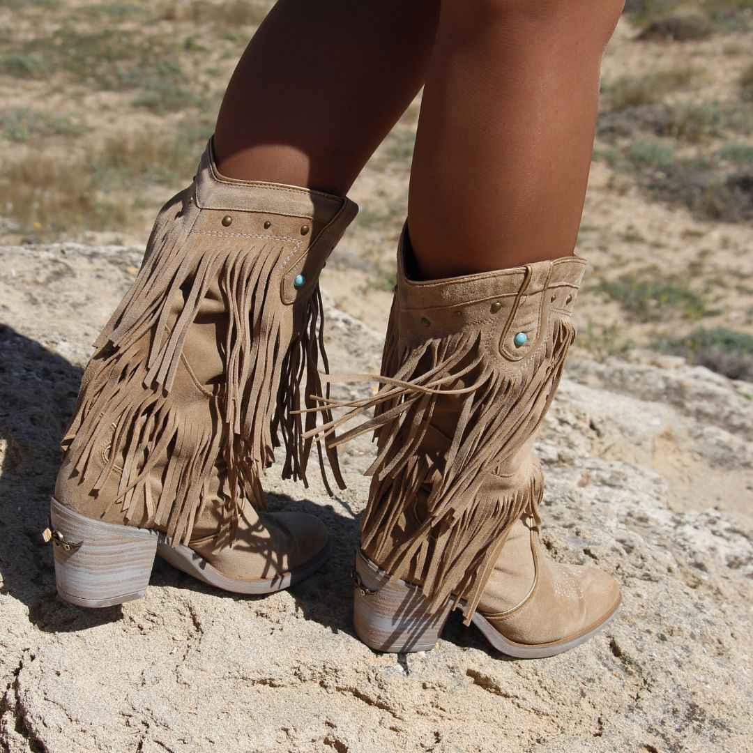 Bota Nemonic Flecos Modelo Voley color beis 1