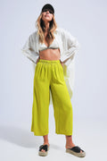 Pantalones verdes de pernera ancha de satén