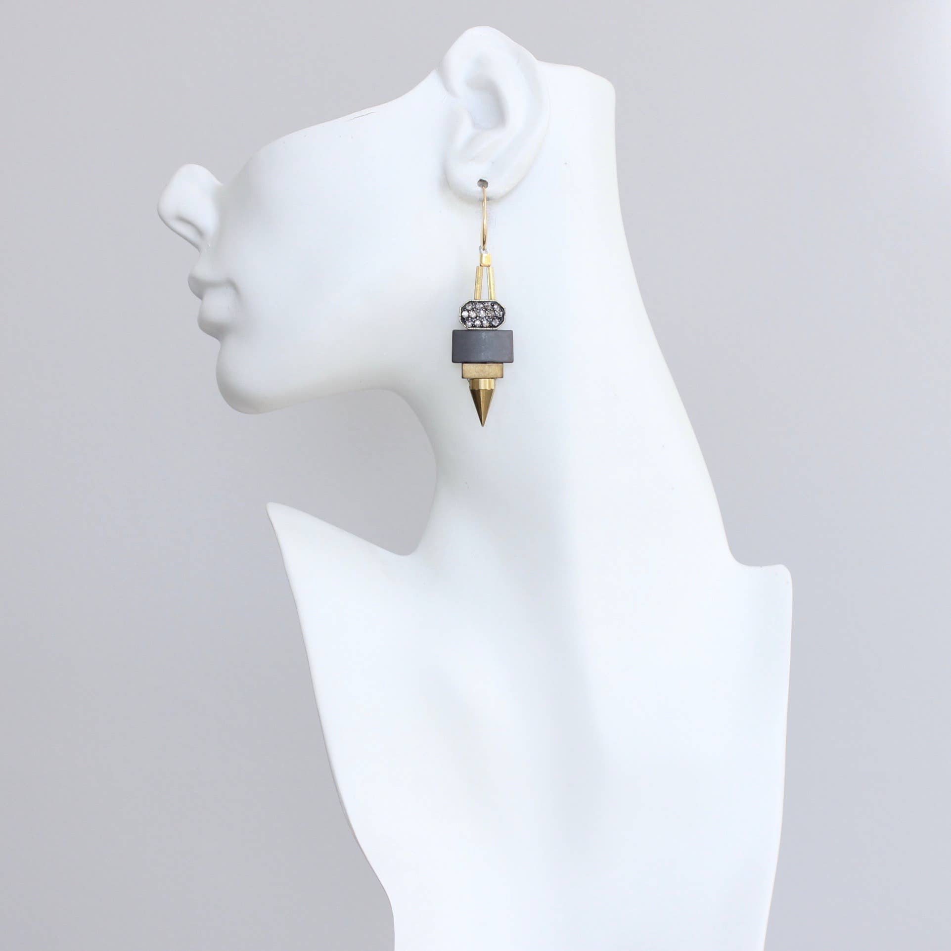 Pendientes de hematita y latón ArtDeco Chapado en oro de 18k