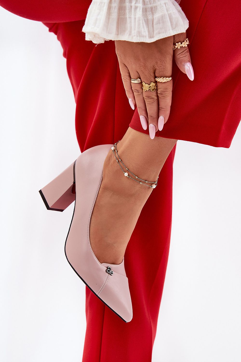 Tacones rosa estilo sofisticado y elegante