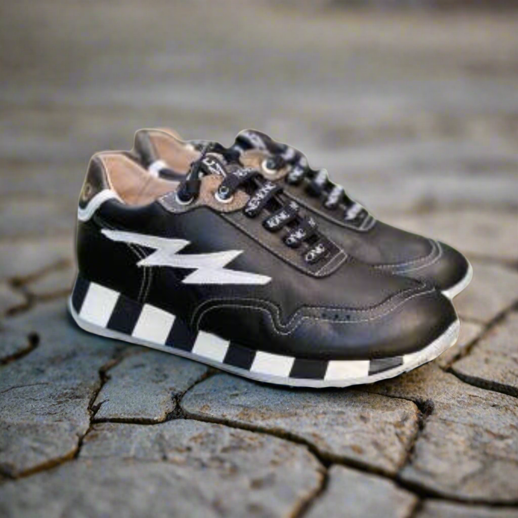 zapatillas negras de nemonica en piel