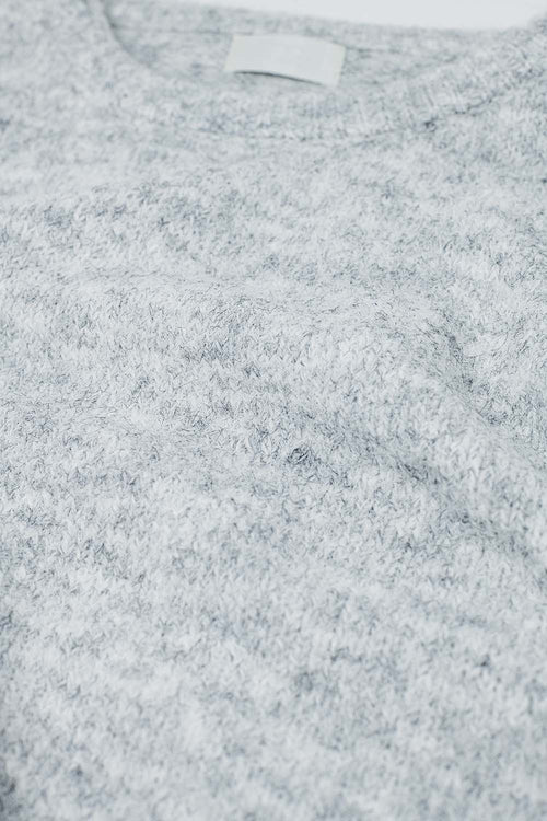 Acogedor jersey de manga globo en gris claro