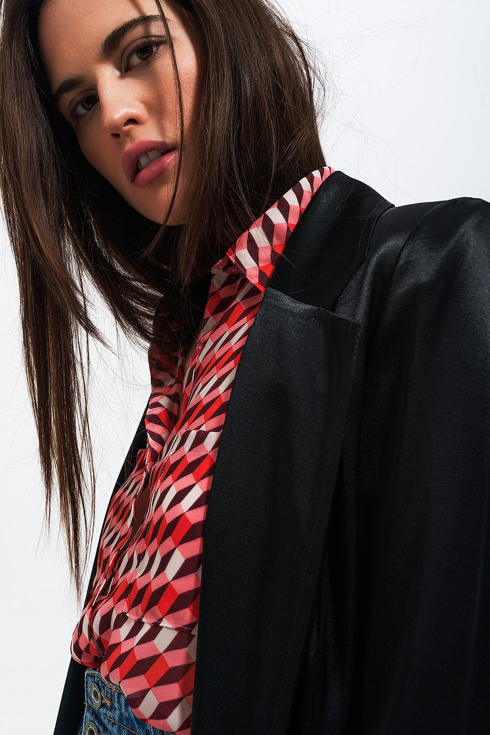 Americana en negro de raso