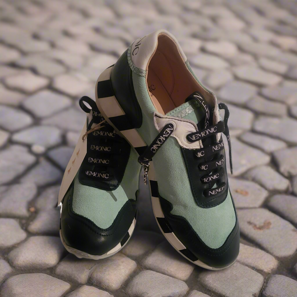 Zapatillas NEMONIC de piel verde menta