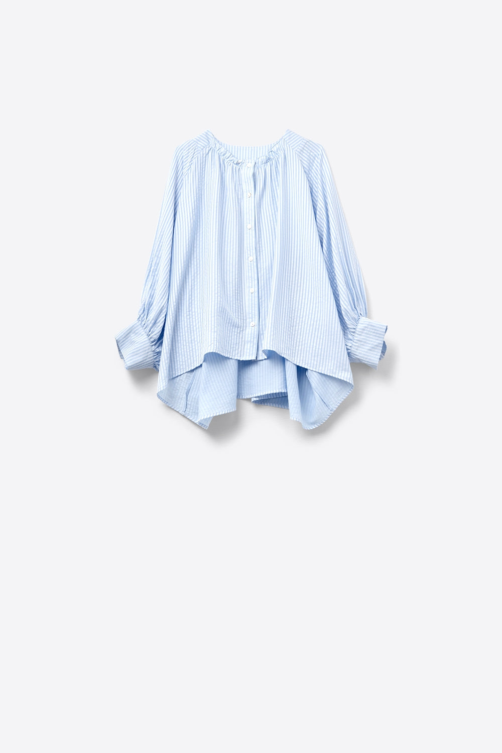 Blusa de Rayas con Mangas Globo en Azul Bebé