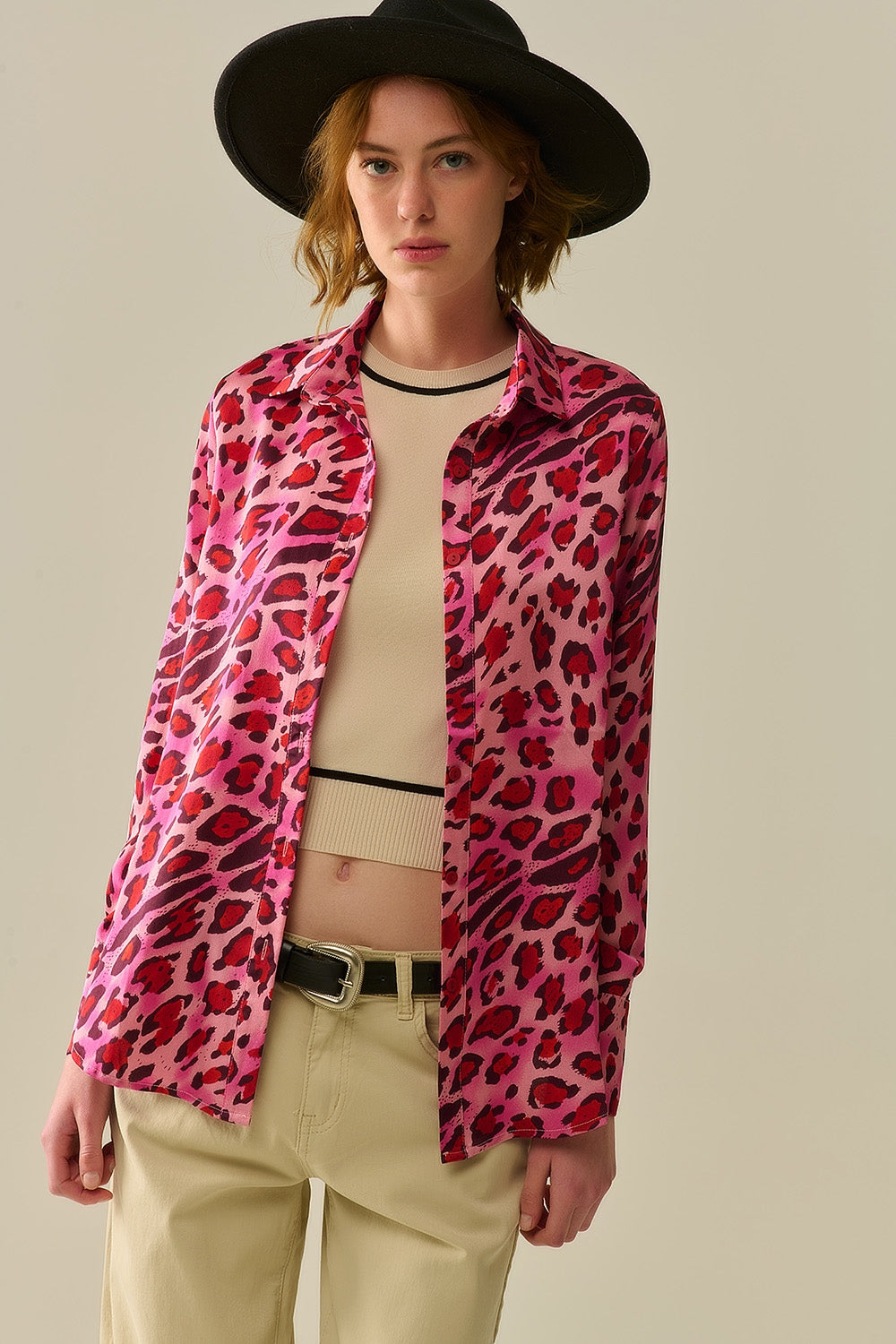 Camisa Abotonada en Estampado de Leopardo Fucsia