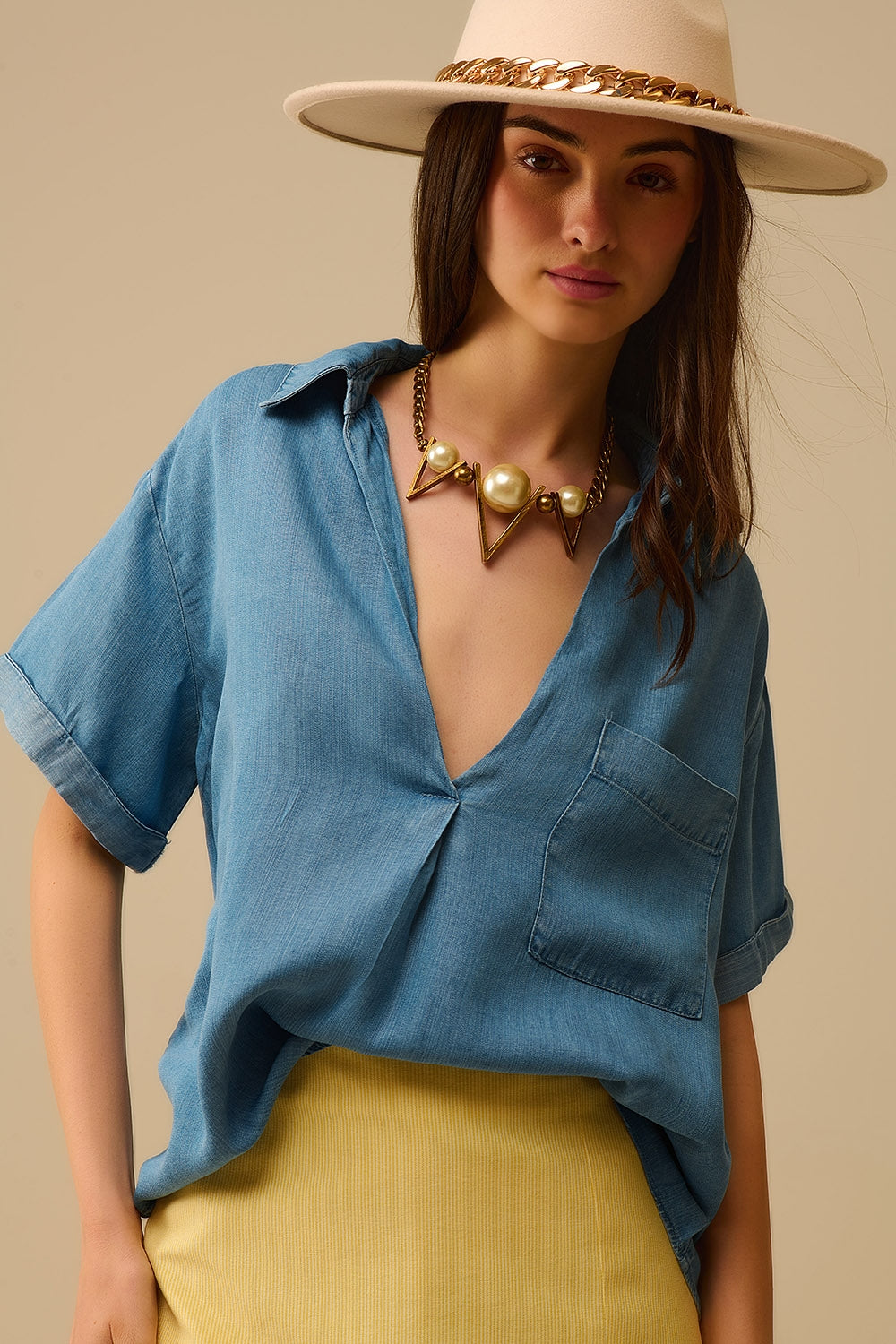 Camisa de manga corta de Tencel con bolsillo en el pecho en azul