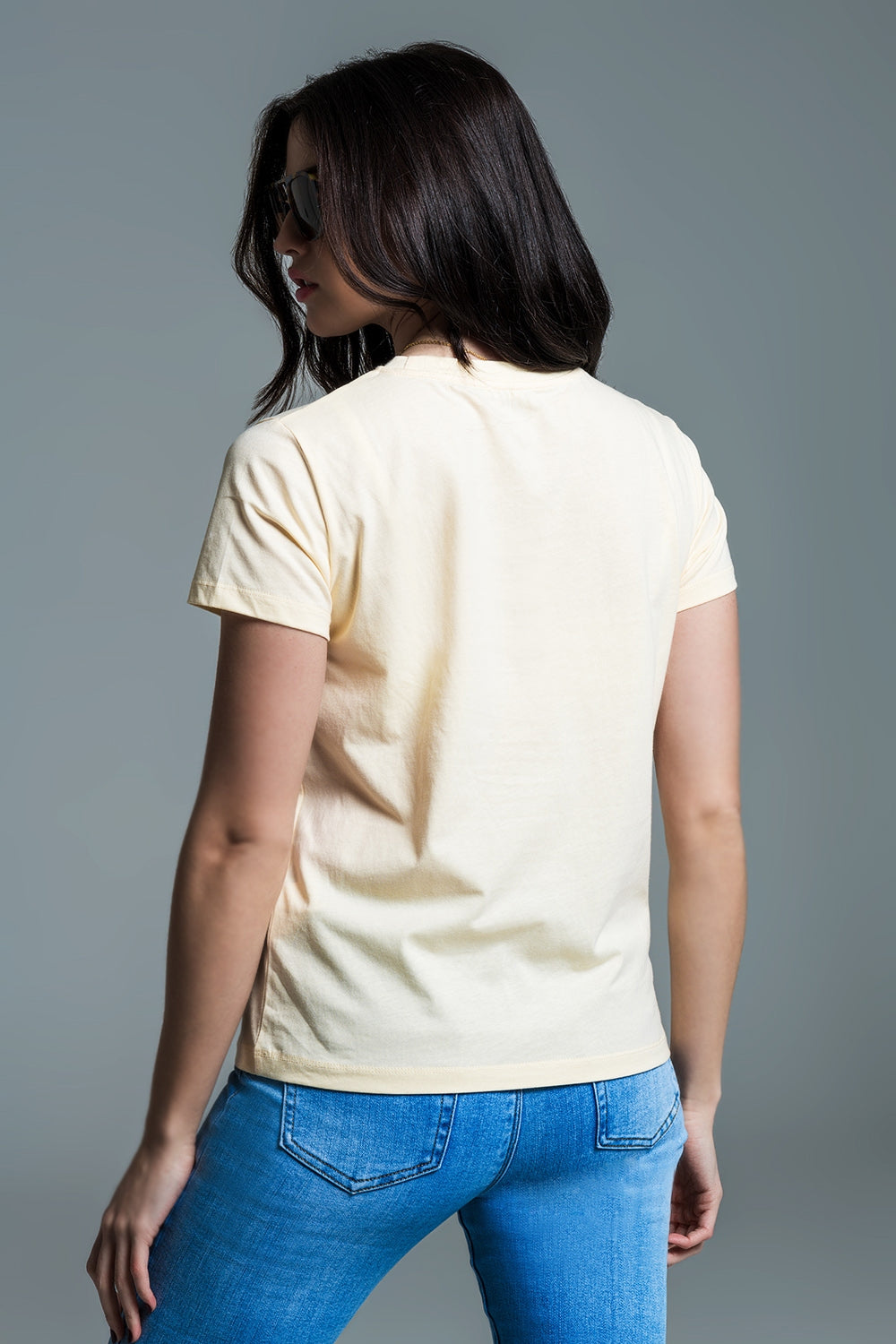 Camiseta amarilla estampada superstar