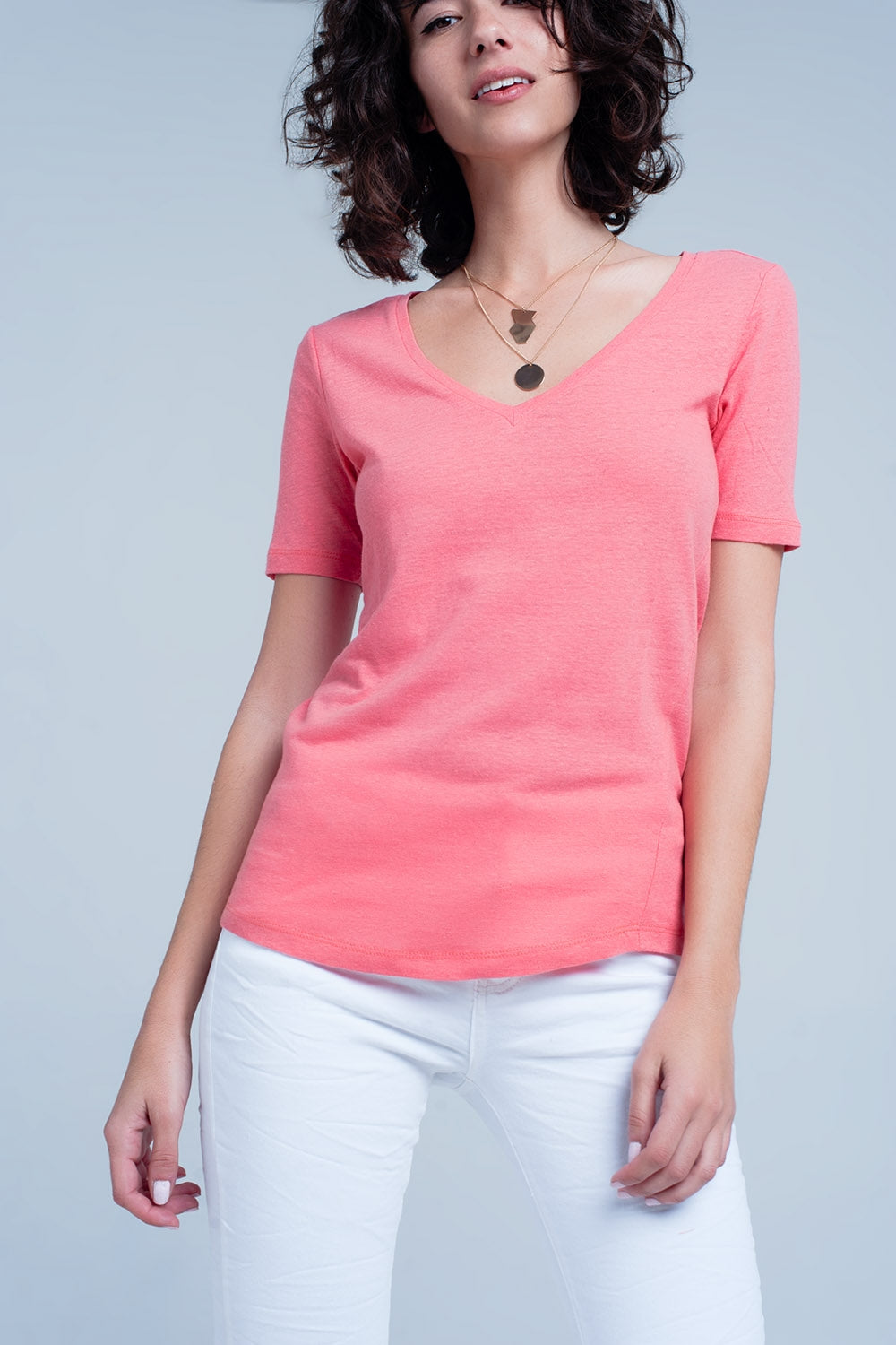 Q2 Camiseta Coral de manga corta con cuello de pico