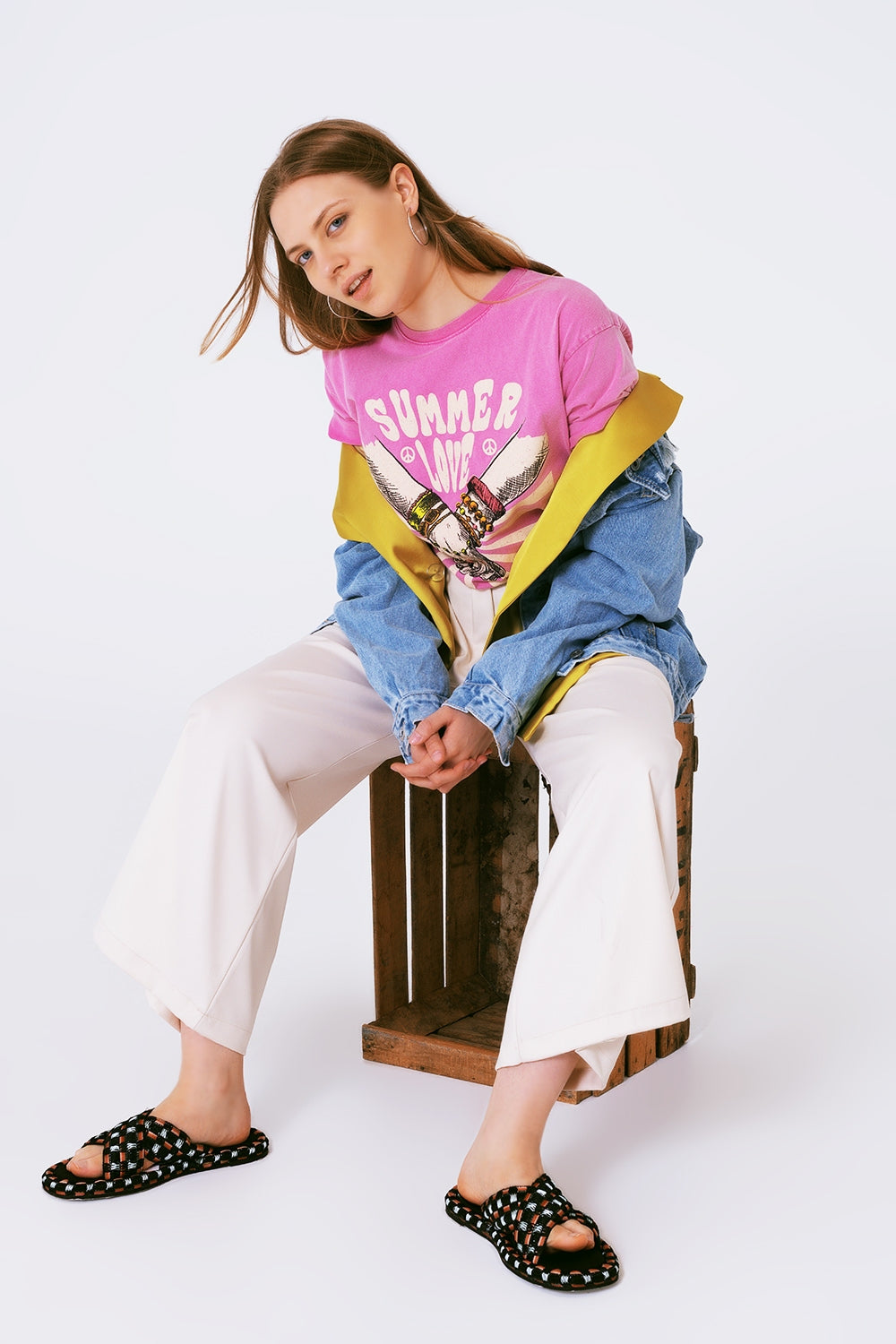 Q2 Camiseta gráfica con el texto Summer Love en rosa