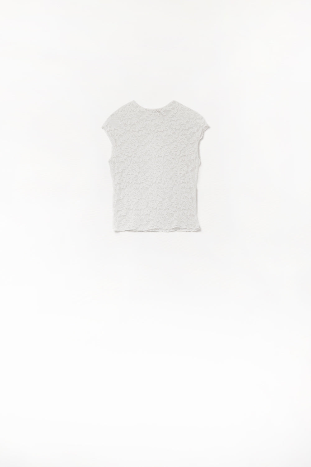 Camiseta romántica de encaje sin mangas en blanco