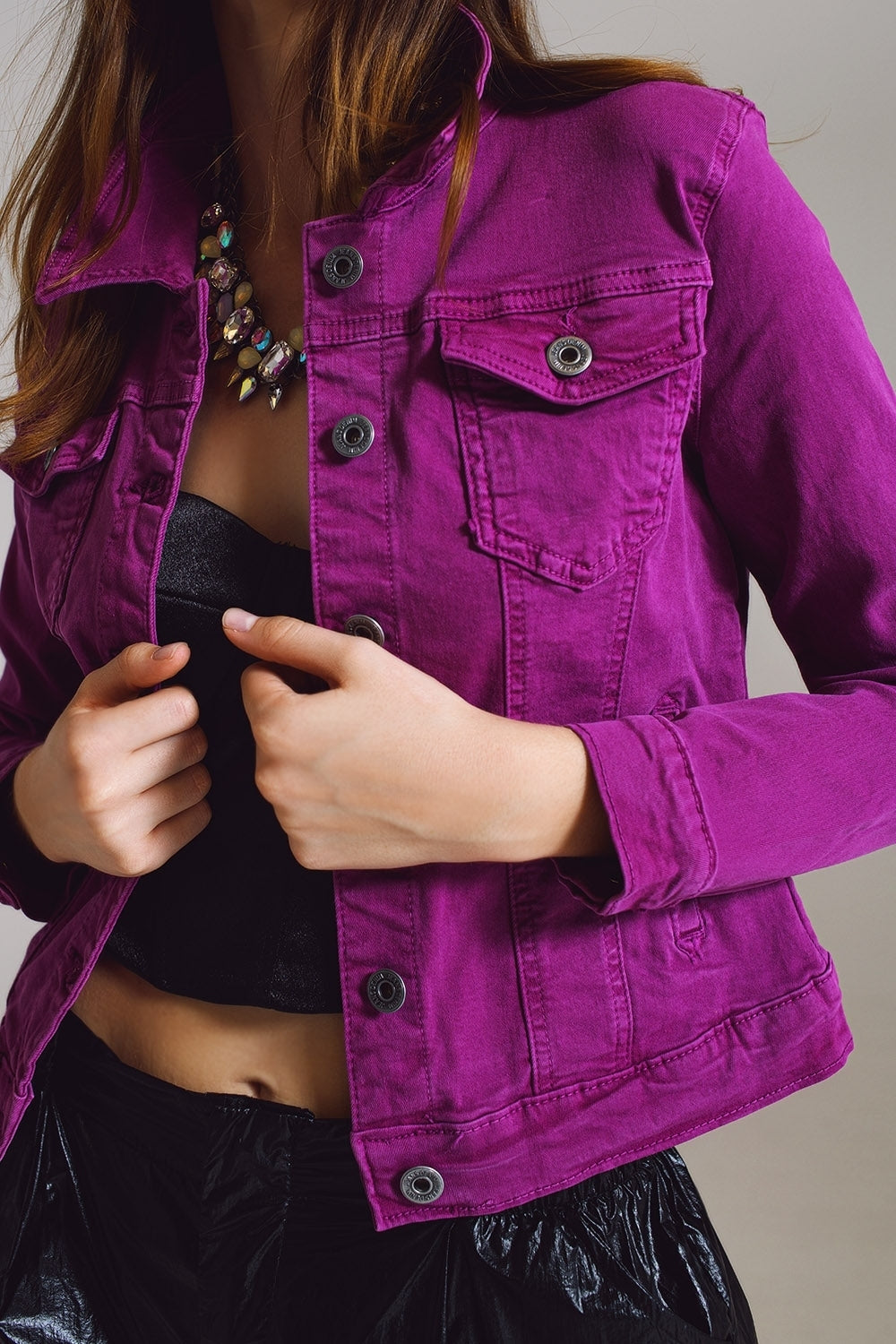 Cazadora vaquera slim en magenta