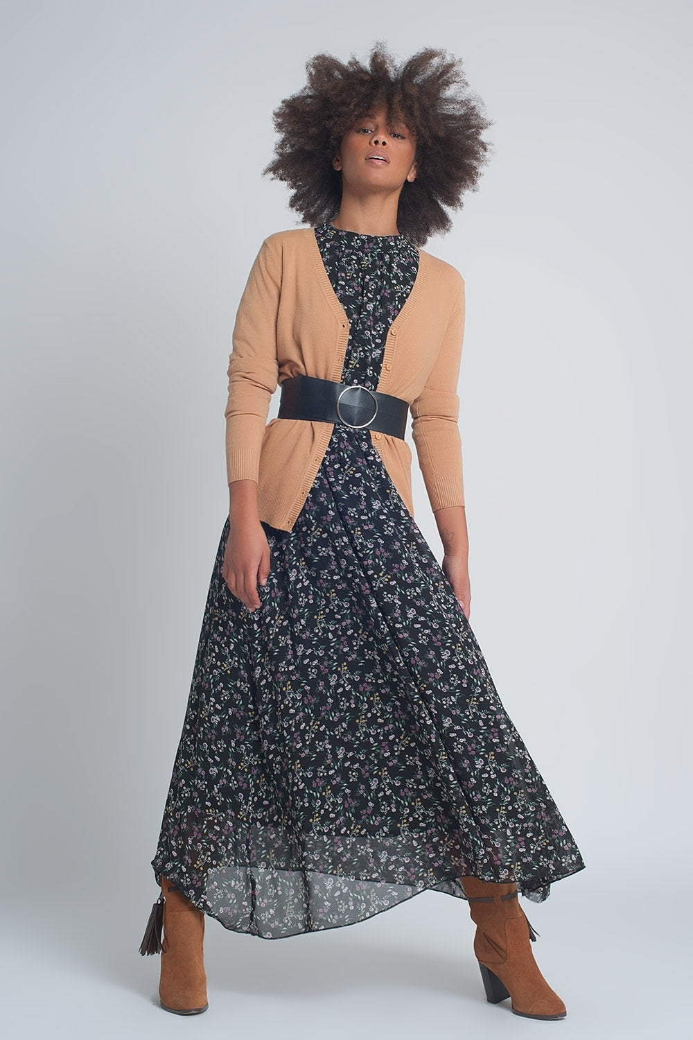 Chaqueta de punto con botones delanteros en camel