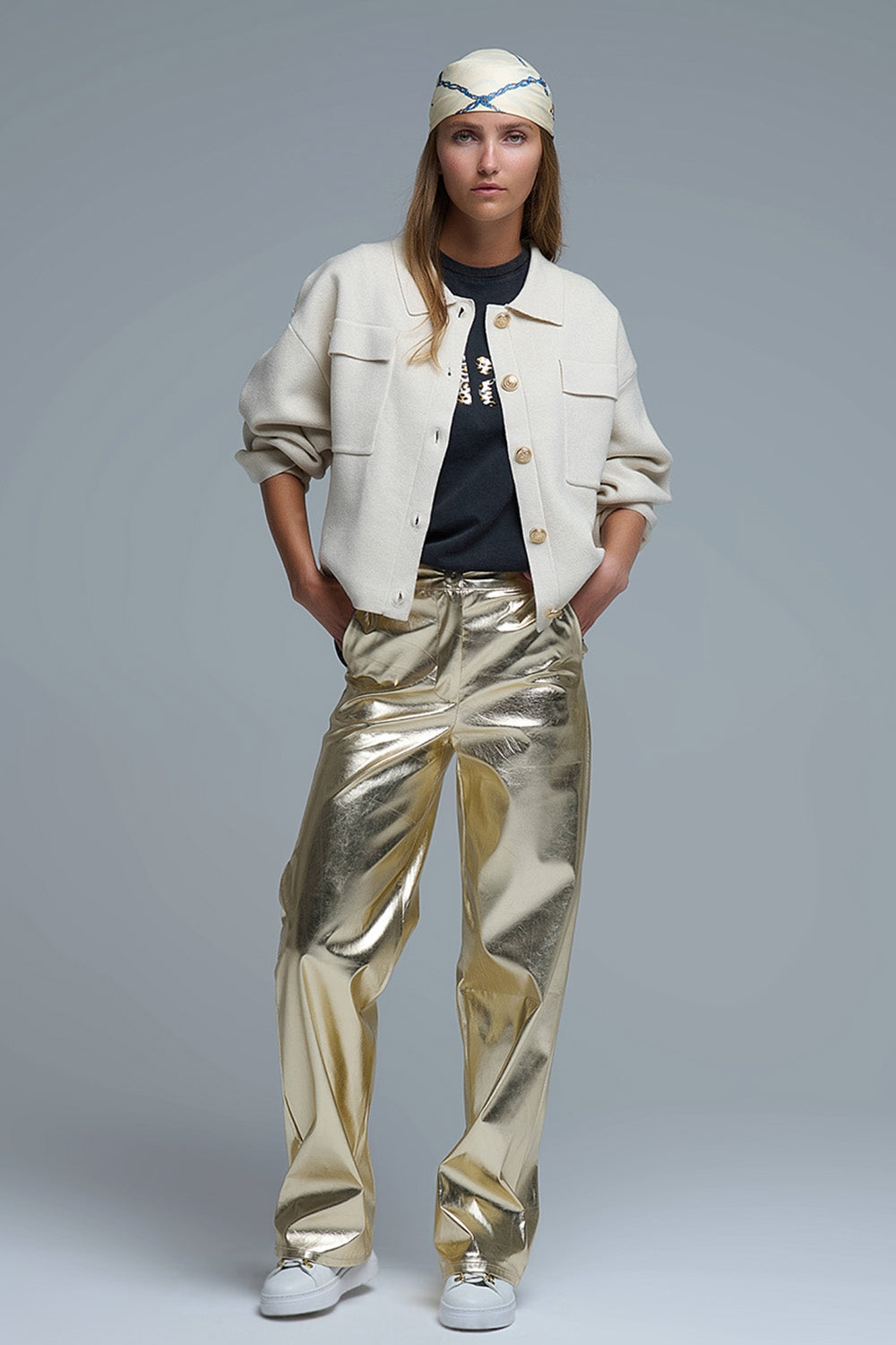 Chaqueta formal de punto relajada con bolsillos en el pecho en beige