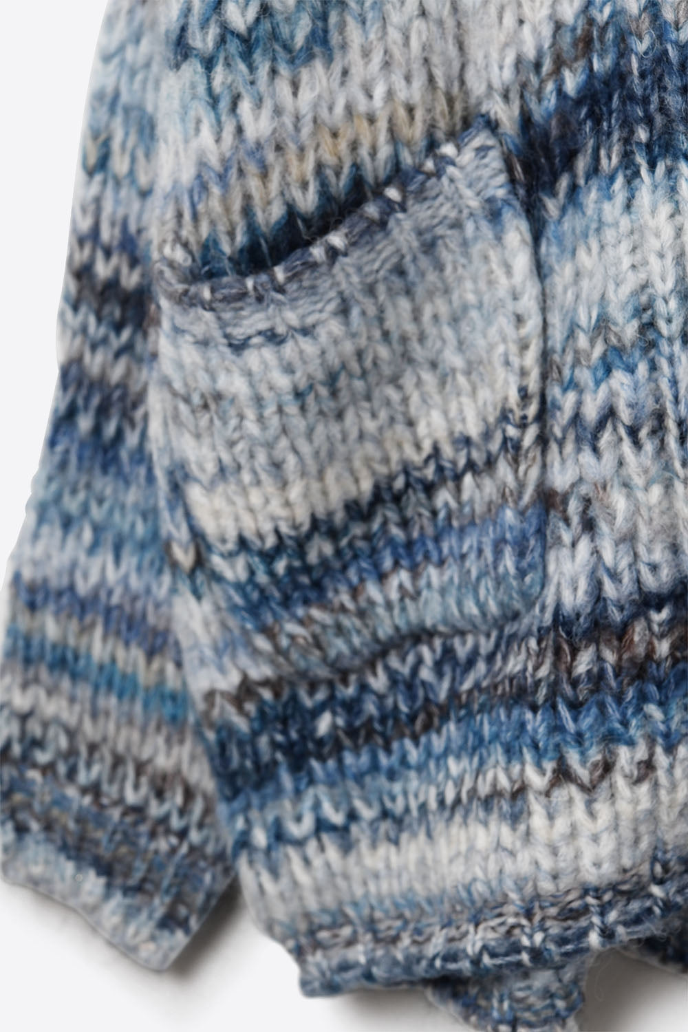 Chaqueta larga de rayas jaspeadas con bolsillos en azul