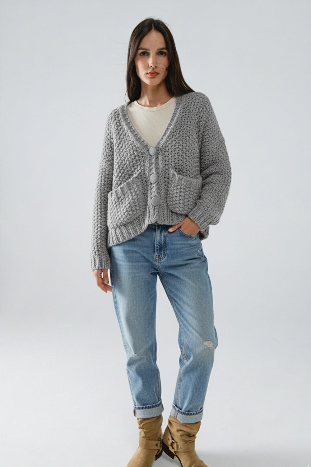 Chaqueta oversize de punto grueso gris con bolsillos