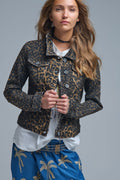 Q2 Chaqueta vaquera con estampado de leopardo en tejido vaquero