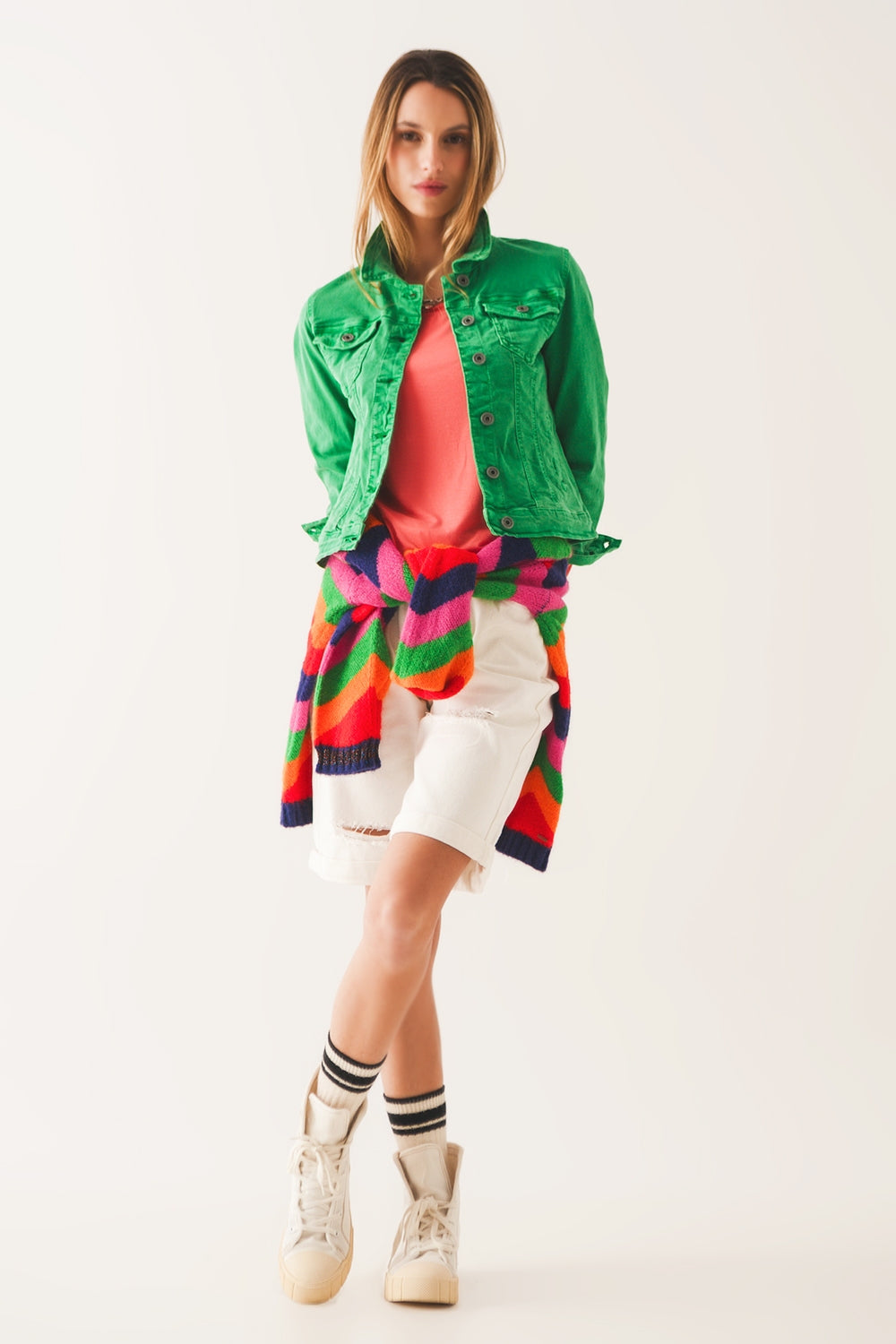 Chaqueta vaquera de corte slim en verde