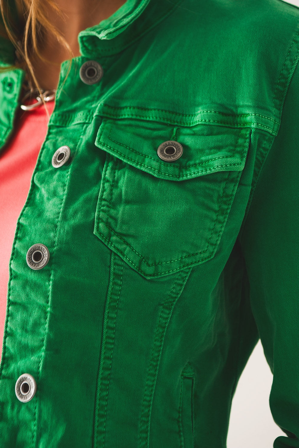 Chaqueta vaquera de corte slim en verde