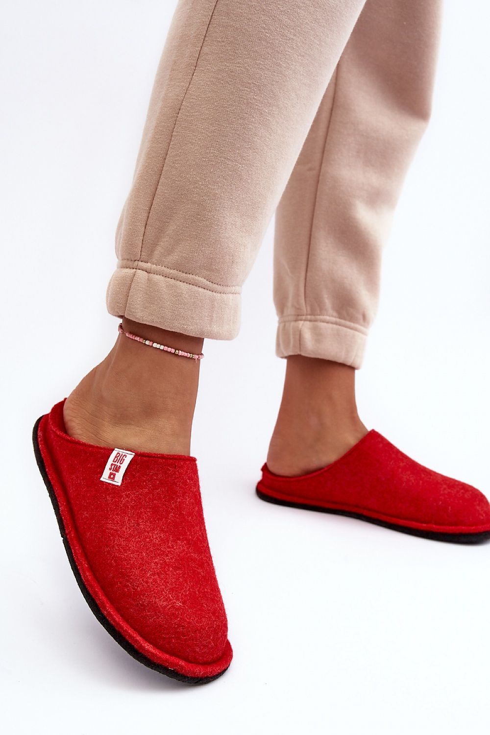 Slippers Big Star color rojo - Estilo clásico toque vibrante