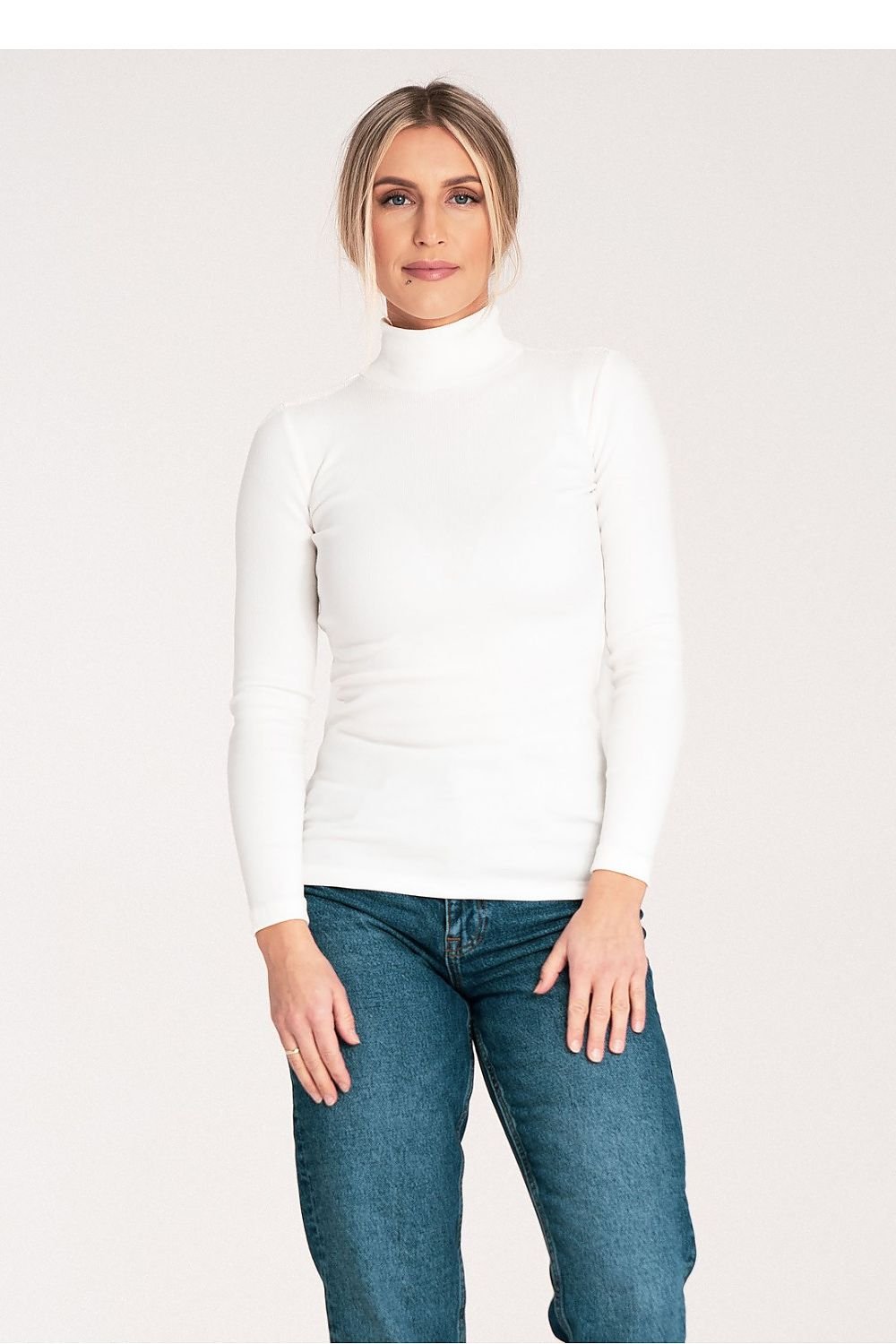 Sueter Cuello Alto Blanco