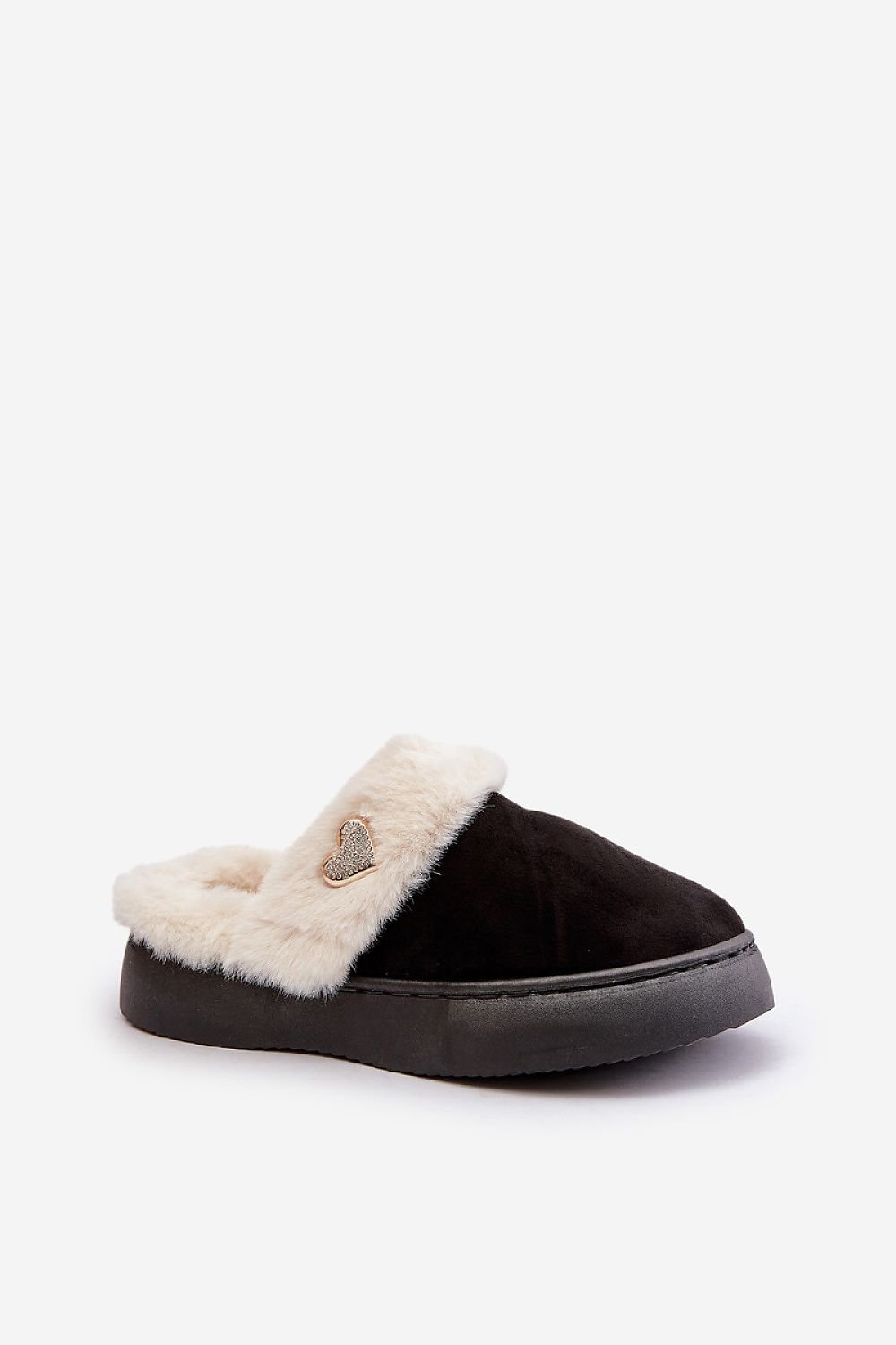 Slippers en color Negro para mujer - Calidez en casa
