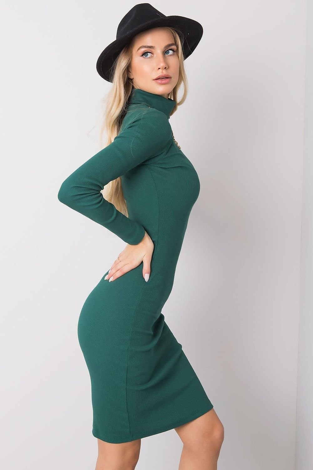 Vestido Cuello Alto Verde