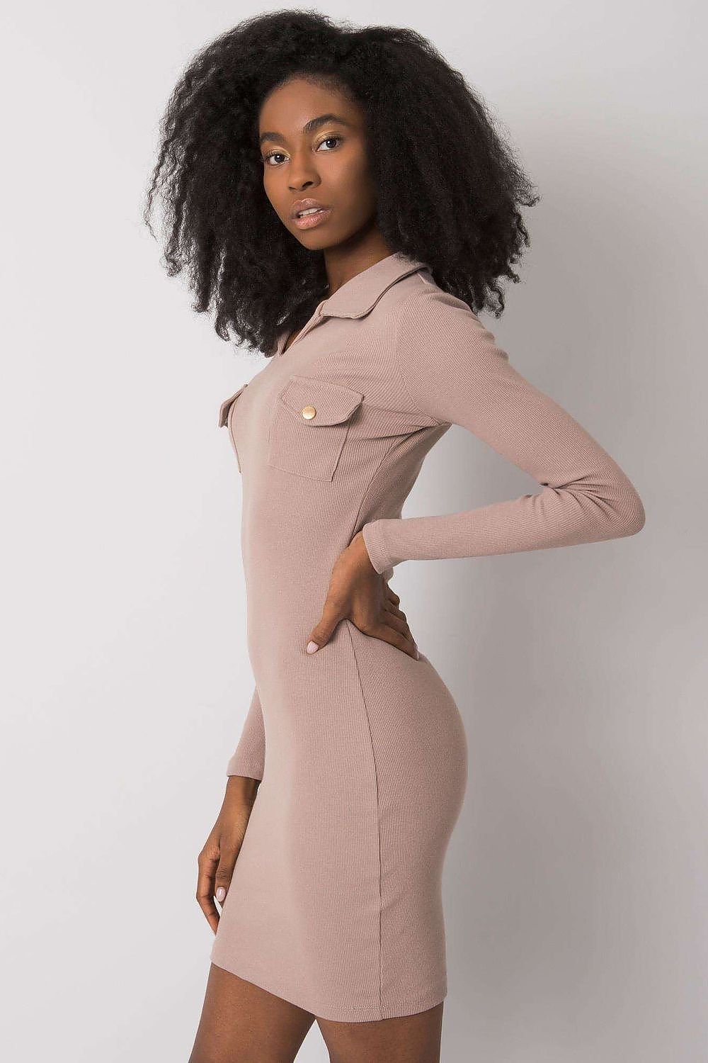 Vestido de día de color Beige para Mujer - Comodidad y estilo casual