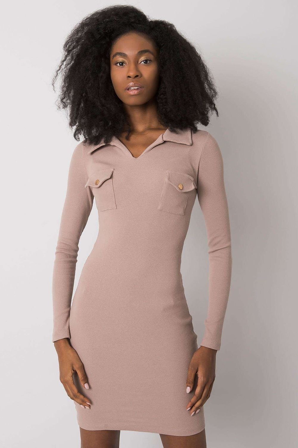 Vestido de día de color Beige para Mujer - Comodidad y estilo casual