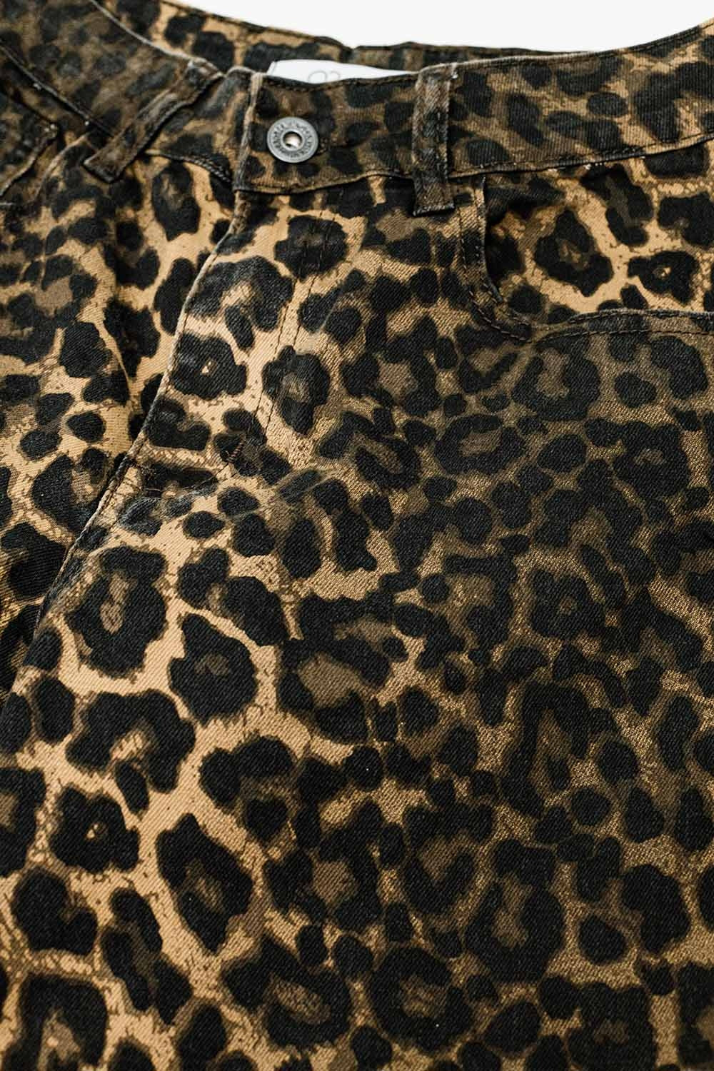 Estampado de leopardo con degradado delantero y trasero