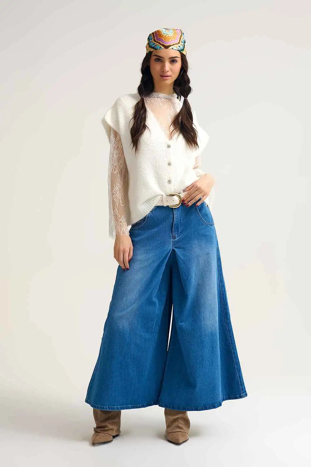 Falda pantalon vaquera extra ancha con pliegue delantero