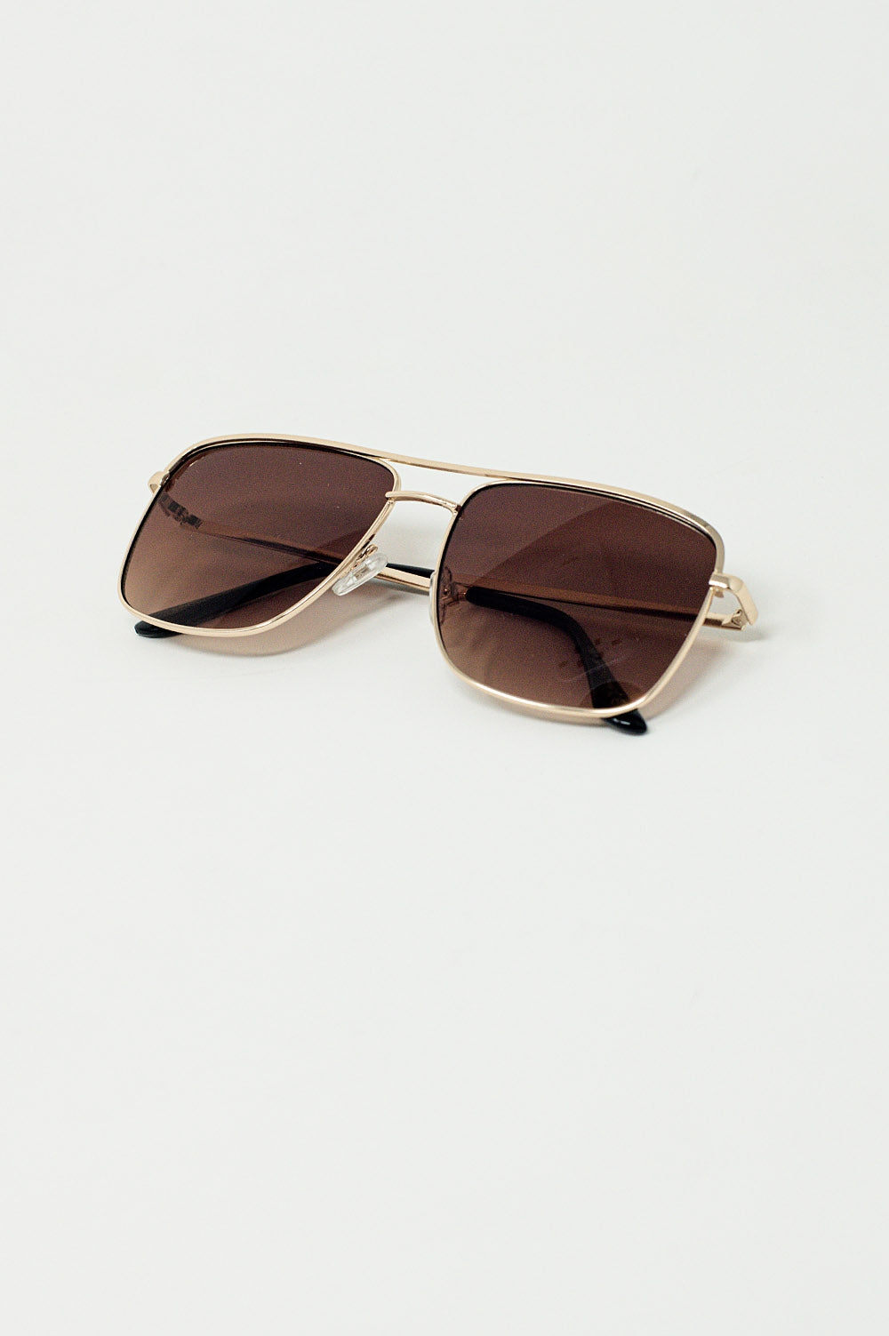 Gafas de sol Aviator Vintage con borde dorado en color bronce