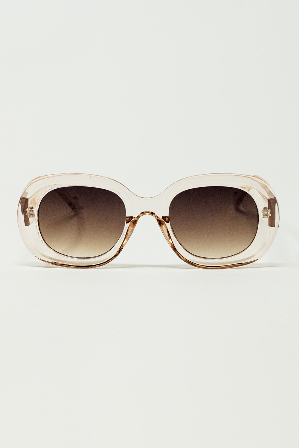 Q2 Gafas de sol circulares oversize en blanco traslucido