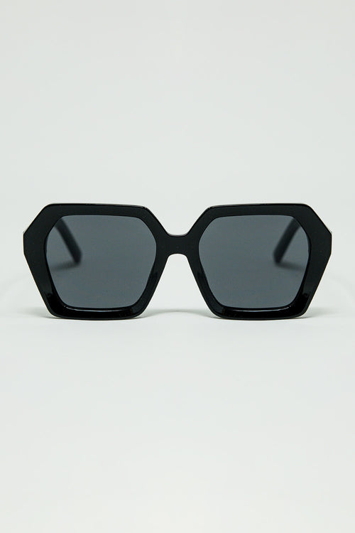 Gafas de sol con montura geométrica en color negro