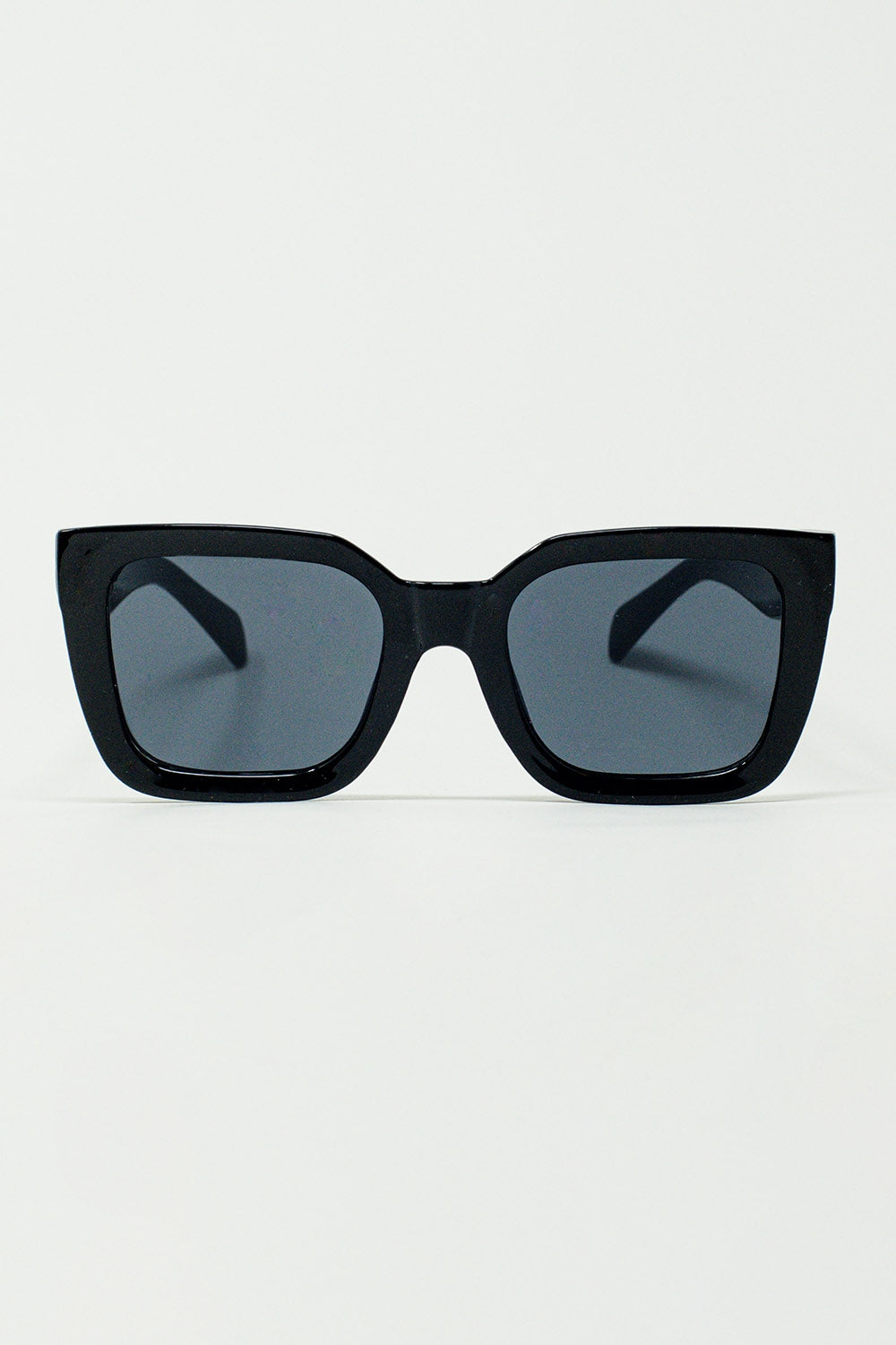 Q2 Gafas de sol cuadradas con cristales oscuros en negro