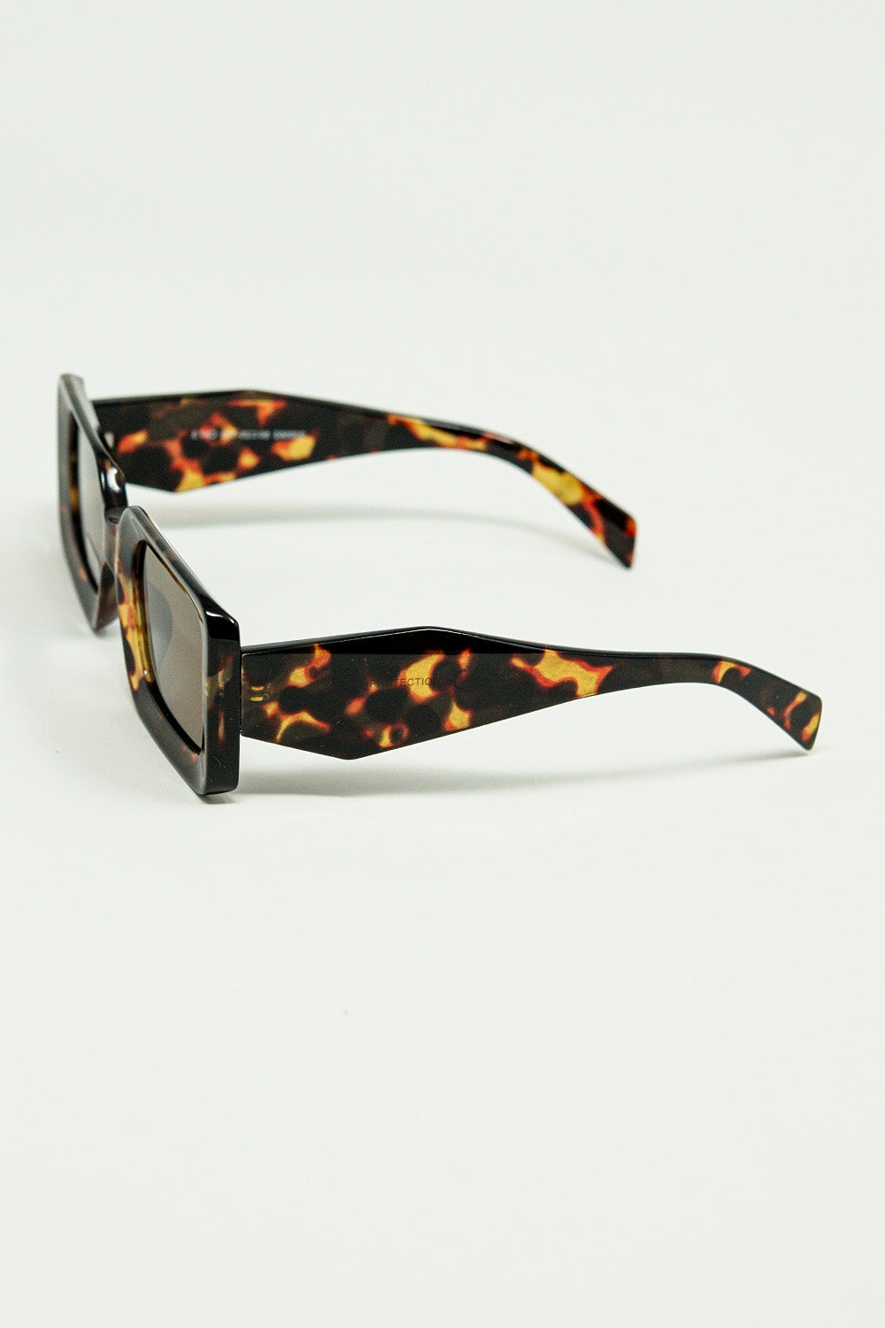 gafas de sol cuadradas con estampado abstracto marrón