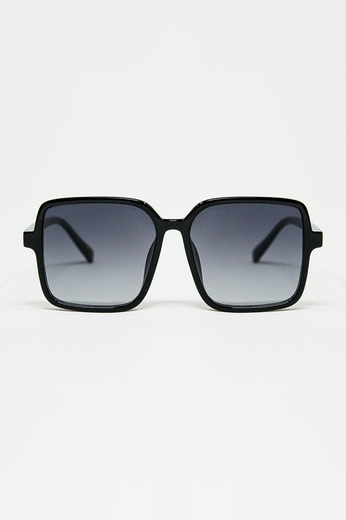 Gafas de sol cuadradas con montura de alto brillo en negro
