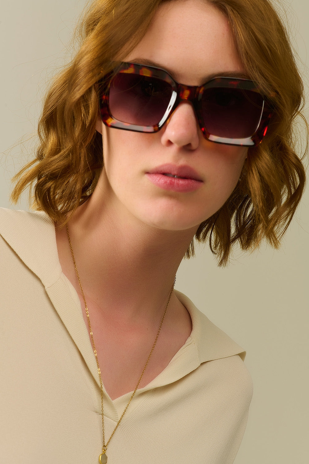 Gafas de sol cuadradas de los 90 en marrón