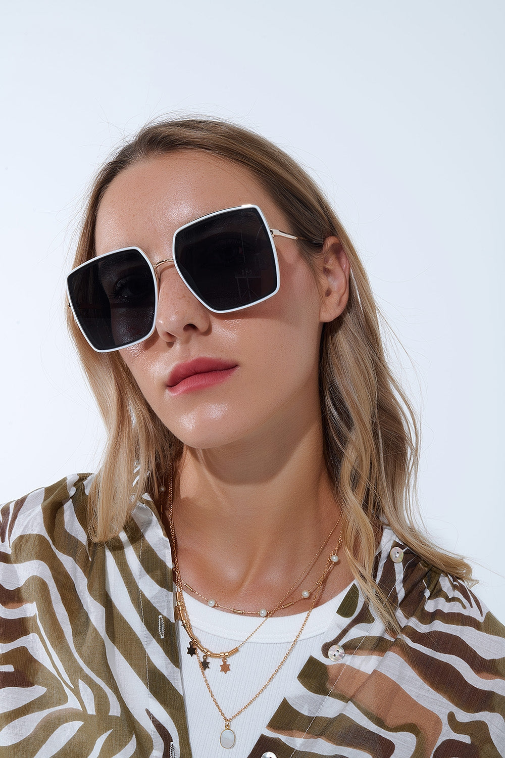 Gafas de sol cuadradas extragrandes en blanco