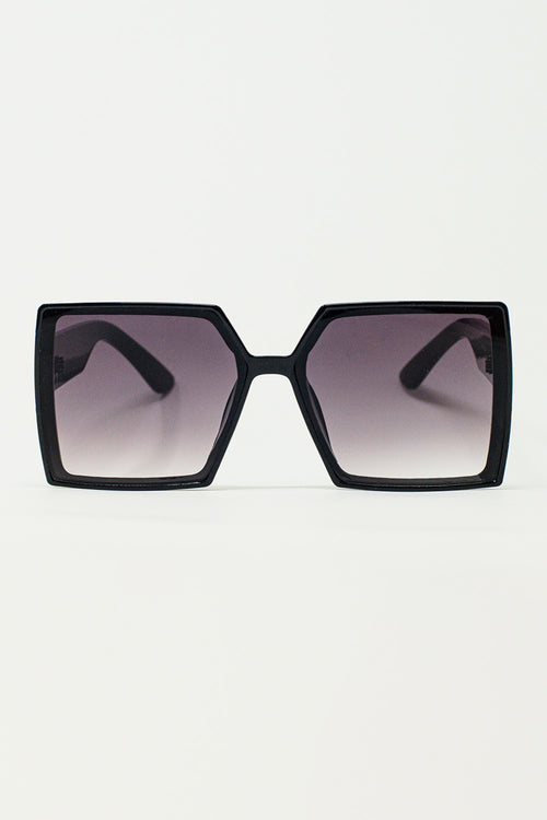 Gafas de sol cuadradas extragrandes en negro