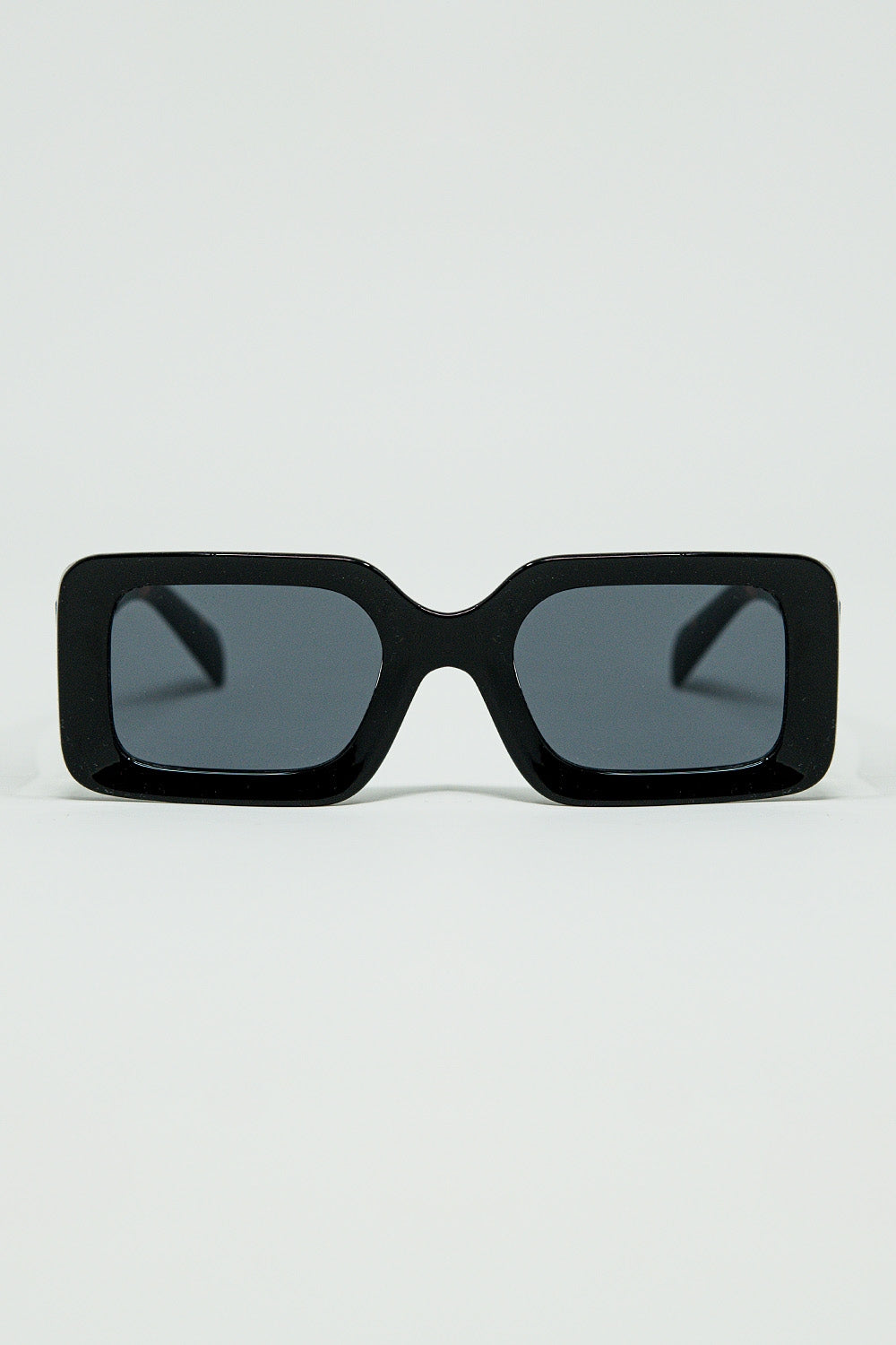 Q2 Gafas de sol cuadradas negras con estampado animal marrón en el lateral
