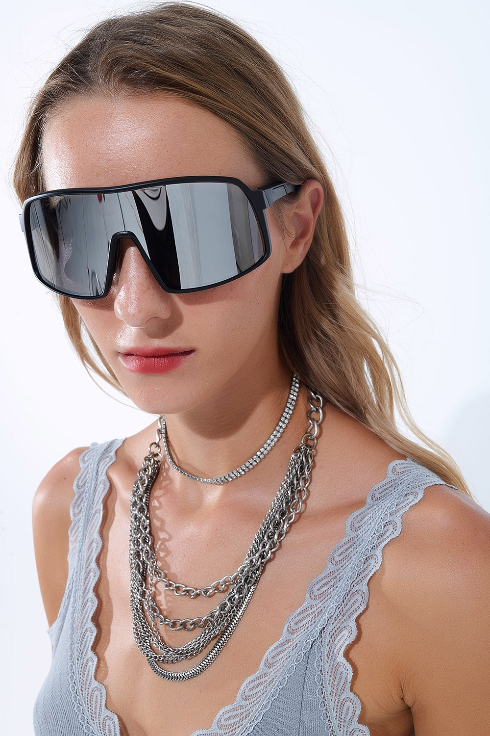 Gafas de sol deportivas polarizadas en gris