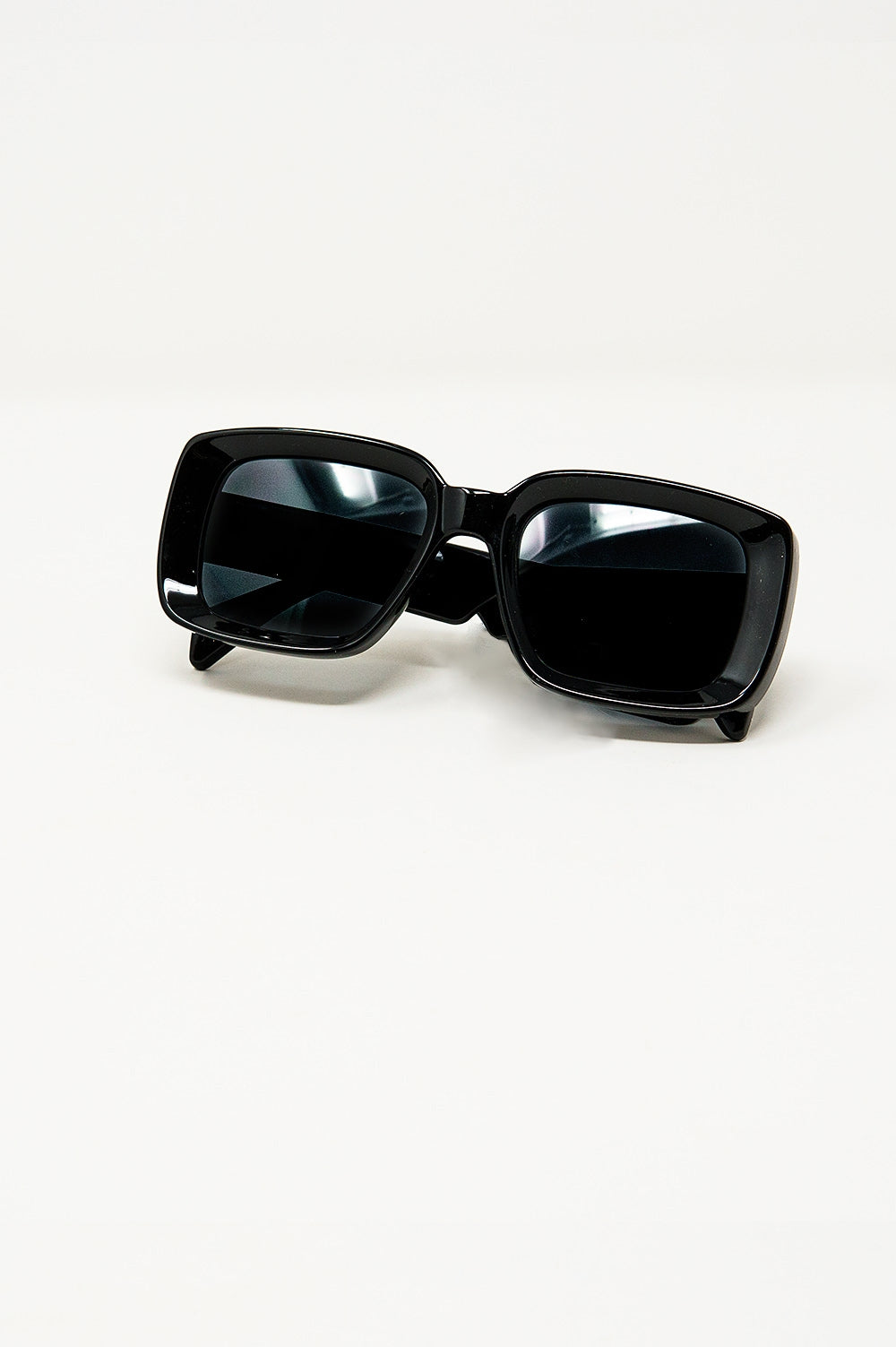 Gafas de sol rectangulares oversize con montura ancha en negro