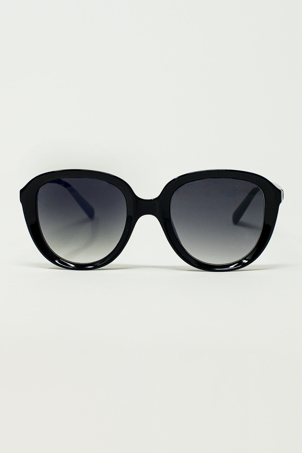 Q2 Gafas de sol redondas grandes en negro