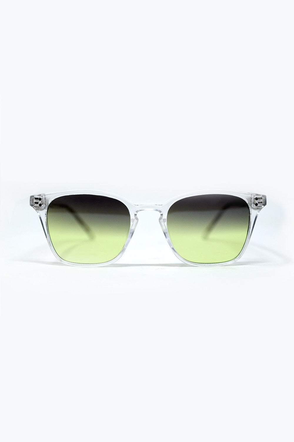Gafas de sol cuadradas con montura transparente y lentes verdes degradadas vista frontal.