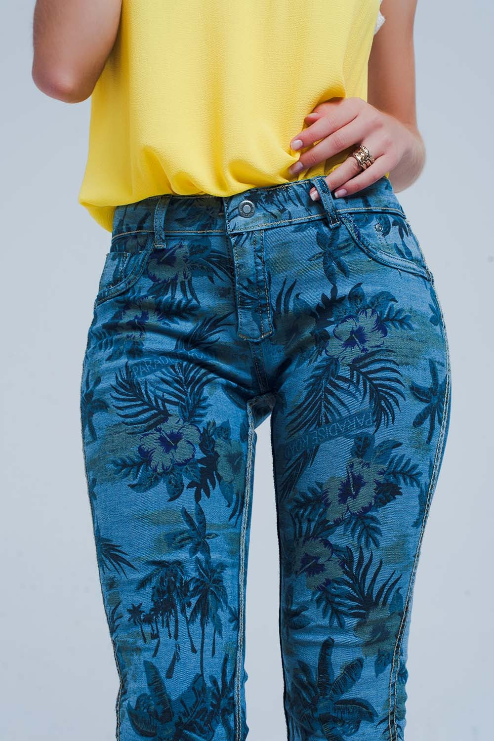Jeans reversibles en medio azul