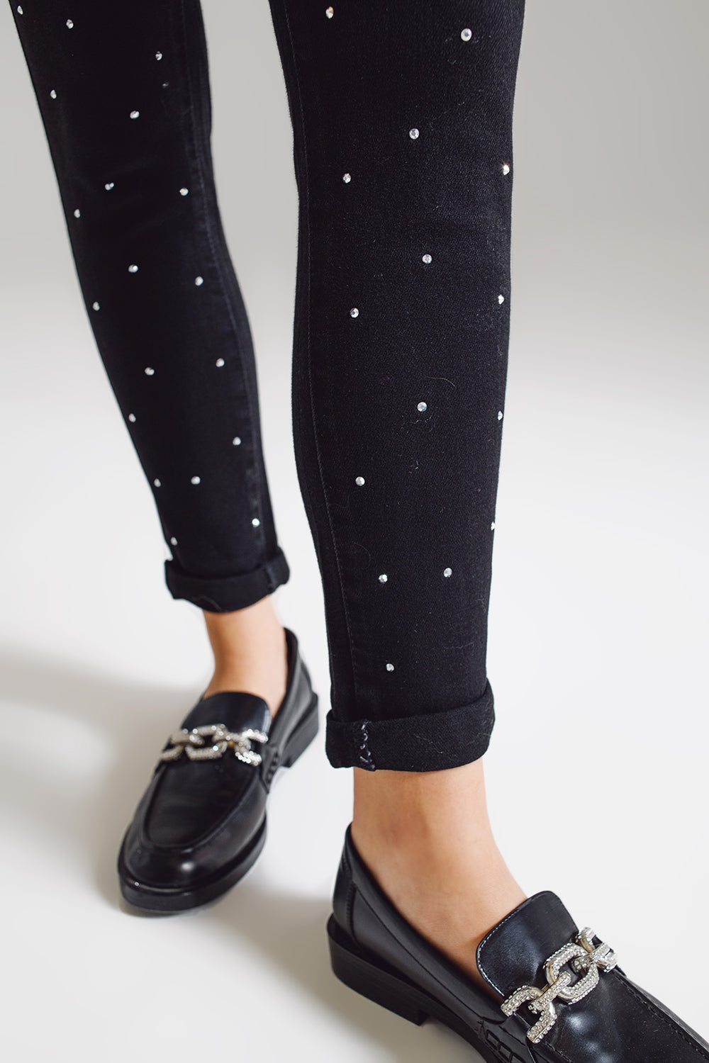 Jeans skinny con Strass Embellecidos en Negro
