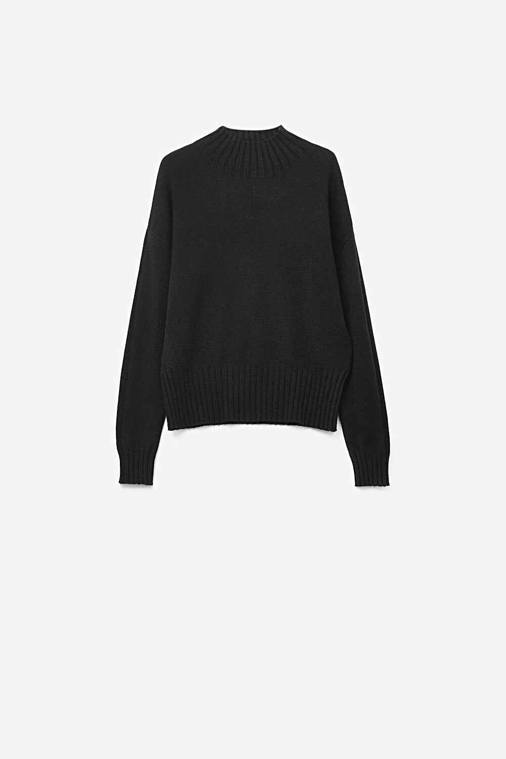 Jersey negro de punto suave con pu–os y cuello de canalé 